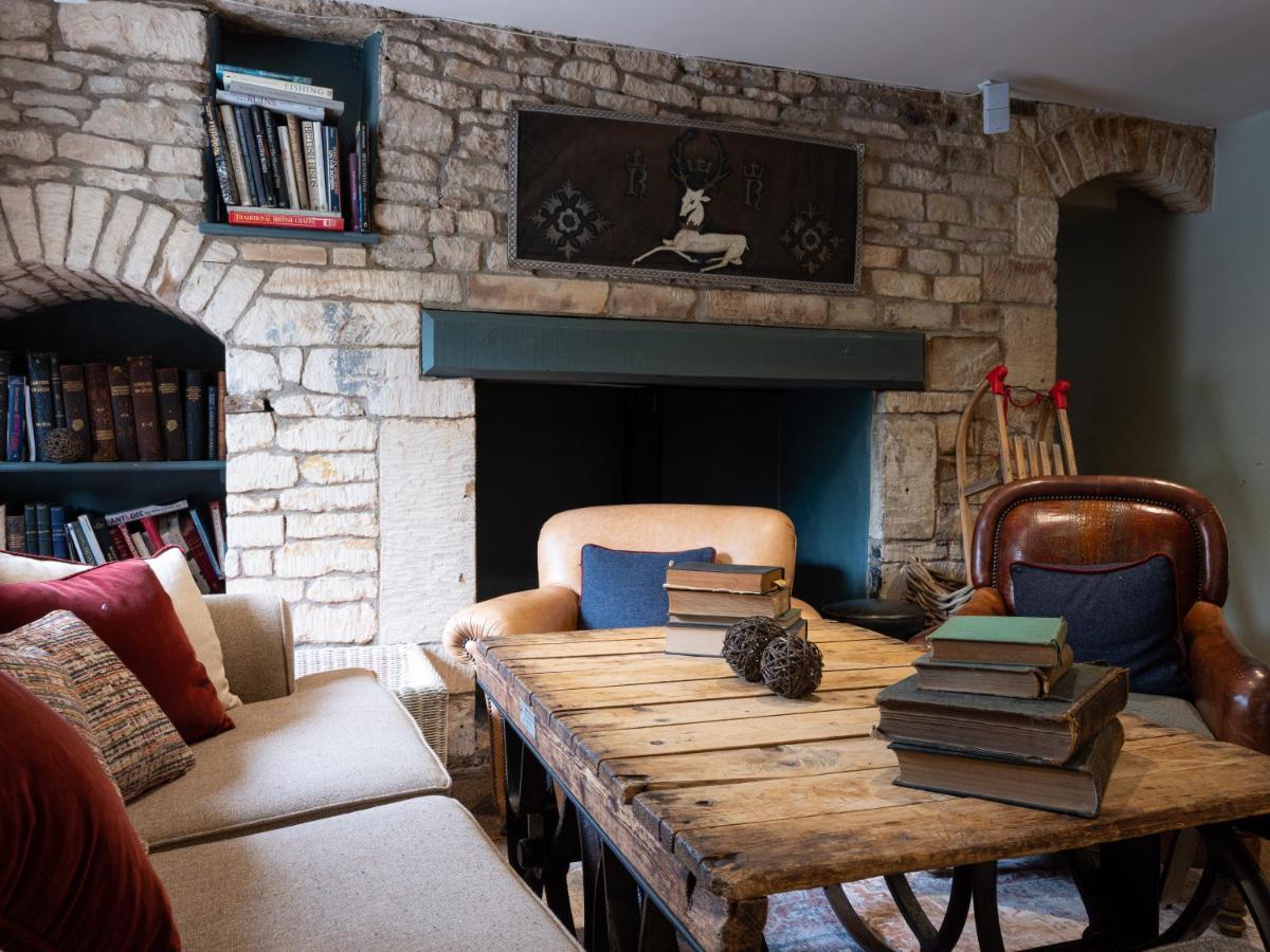 The Wheatsheaf Inn Bourton-on-the-Water ภายนอก รูปภาพ