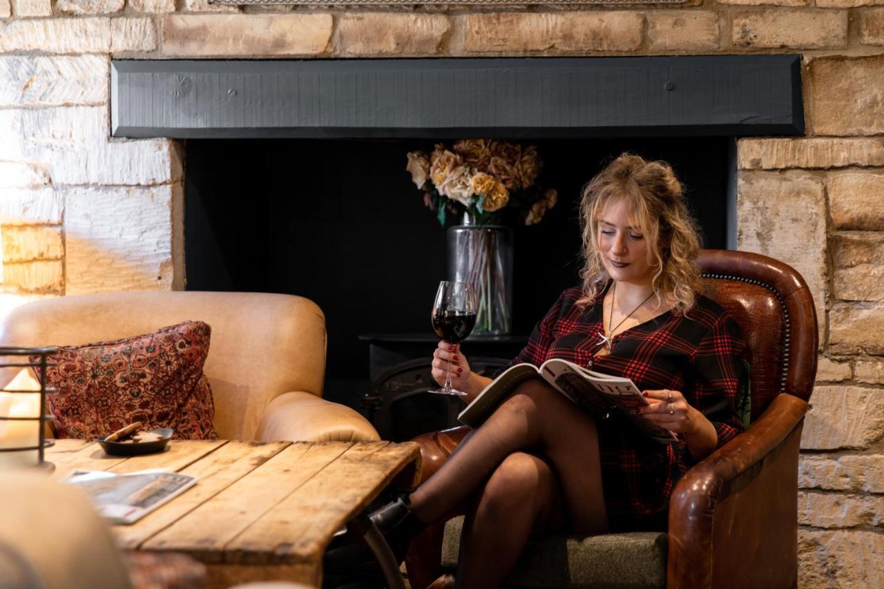 The Wheatsheaf Inn Bourton-on-the-Water ภายนอก รูปภาพ