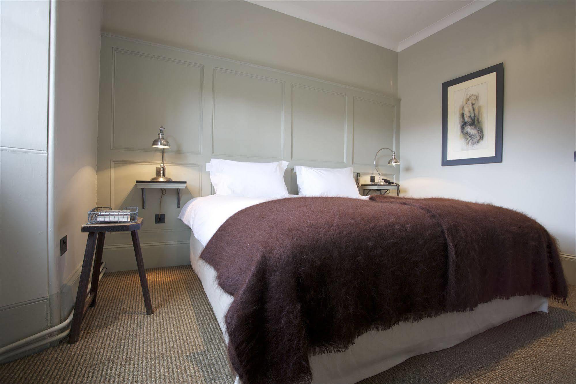 The Wheatsheaf Inn Bourton-on-the-Water ภายนอก รูปภาพ